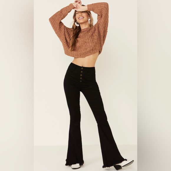 Free People Sweaters - Free People On Your Side Woman Cropped Pullover Sweater Size XS